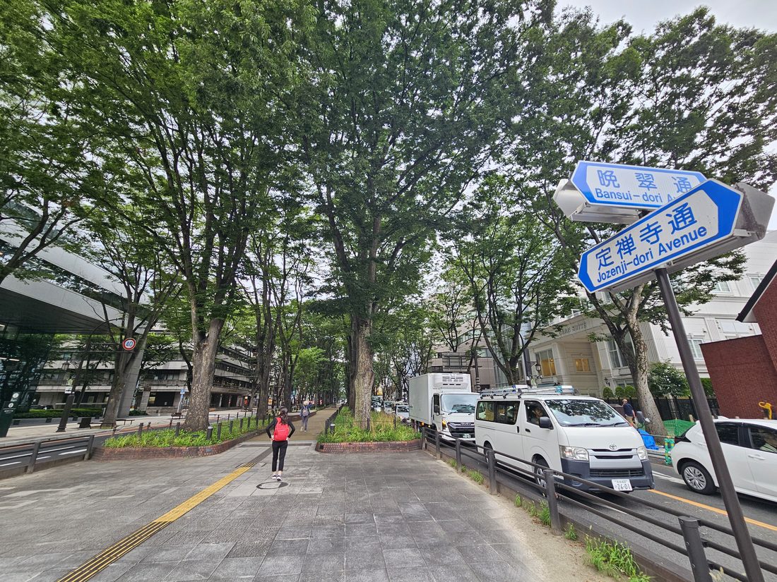 14:53 定禪寺通的路標